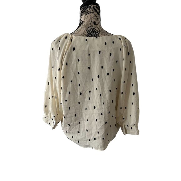 EVERLY Cream Polka Dot Button Down Blouse Size L - Picture 2 of 5